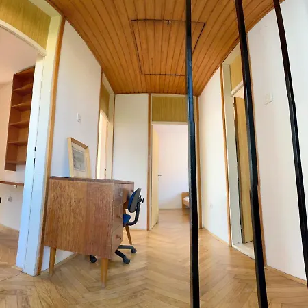 Appartement Nona's Retreat Koper